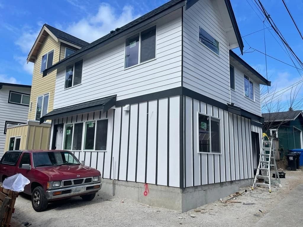 Painting & Home Improvement Services